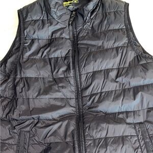 Xersion Women’s Black Puffer Vest